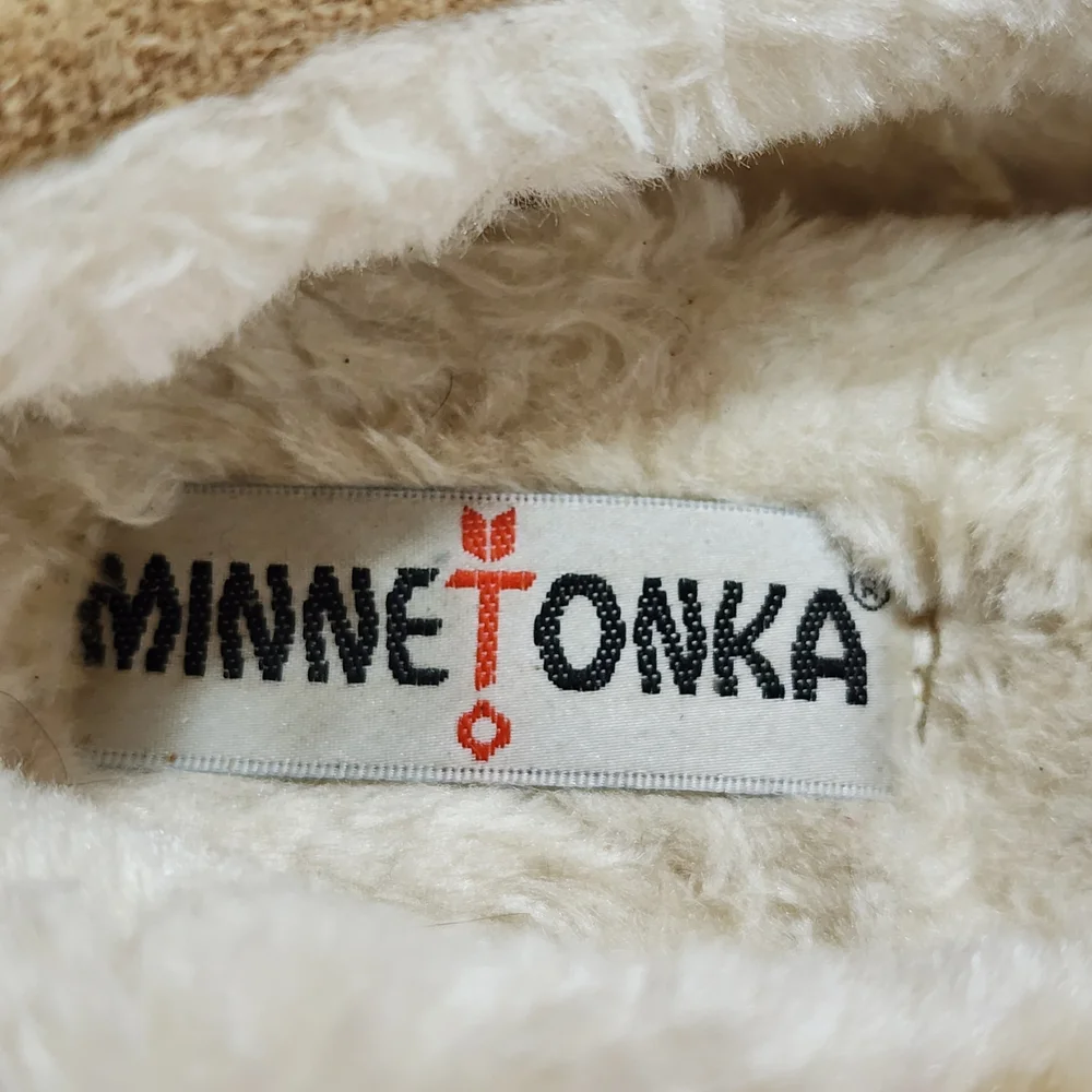Minnetonka Leather Faux Fur Lined Moccasin Slippers 8 Western Minimalist Cabin - Picture 4 of 8